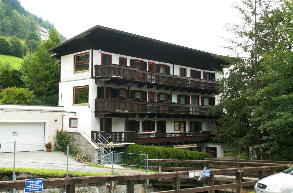 Appartementhaus Tirolerheim Zell am See Exterior foto